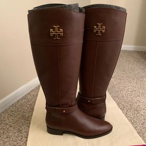 Tory Burch Everly Boot NIB size 9